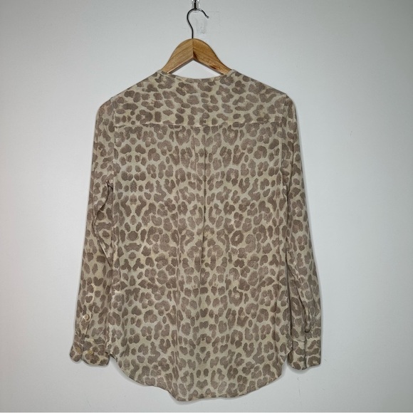 Equipment Femme 100% Silk Animal Print Blouse Size XS - Picture 8 of 10